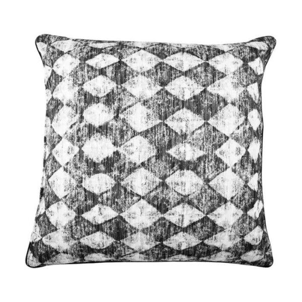 ufc-kal_frontshot_2022_1.jpg FULL CUSHION